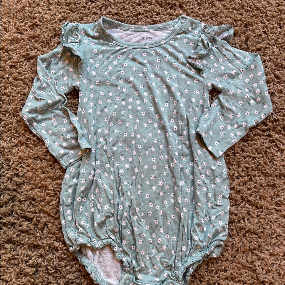 Posh Peanut Mint Floral Bodysuit